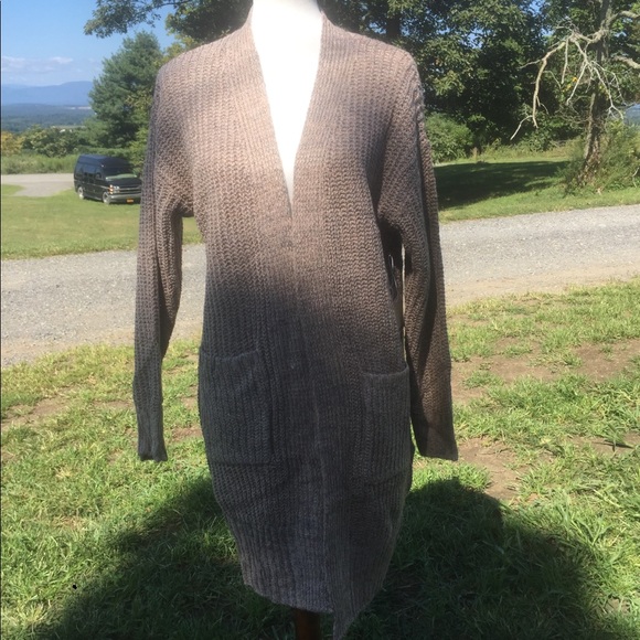 ❗️LAST ONE❗️NWT Dolman Sleeve Cardigan w/Pockets - Picture 4 of 6